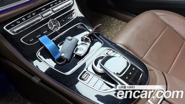 Mercedes-Benz E-Class E220d Avantgarde