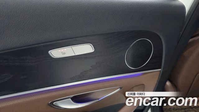 Mercedes-Benz E-Class E220d Avantgarde