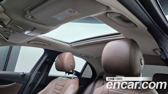 Mercedes-Benz E-Class E220d Avantgarde