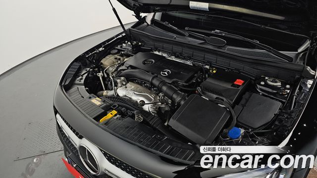 Mercedes-Benz GLB-Class GLB250 4MATIC