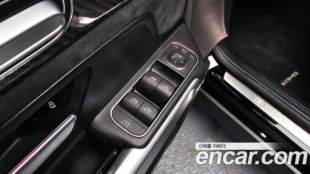 Mercedes-Benz GLB-Class GLB250 4MATIC