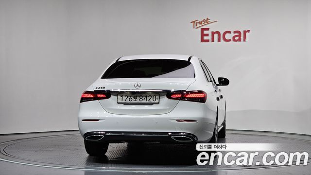 Mercedes-Benz E-Class E250 Avantgarde