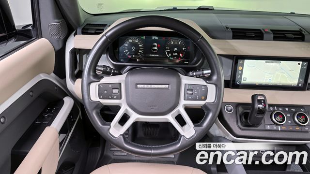 Land Rover Defender 90 D250 SE