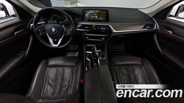 BMW 5-Series 530i Luxury Plus