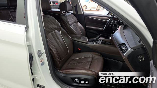 BMW 5-Series 530i Luxury Plus