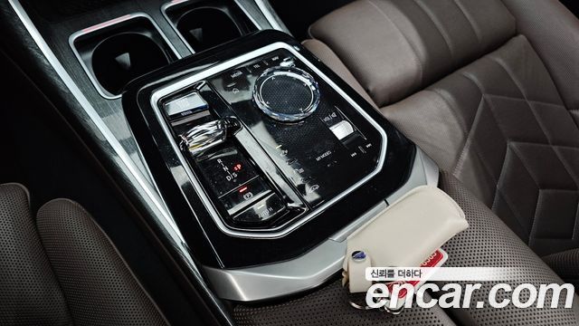 BMW 7-Series 750e xDrive M Sport