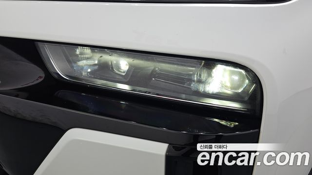 BMW 7-Series 750e xDrive M Sport