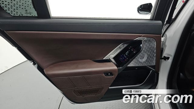 BMW 7-Series 750e xDrive M Sport