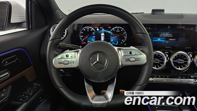 Mercedes-Benz GLA-Class GLA250 4MATIC