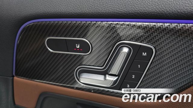 Mercedes-Benz GLA-Class GLA250 4MATIC