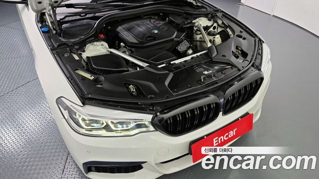 BMW 5-Series 520d M Sport Package Plus