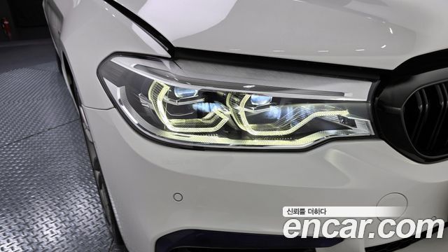 BMW 5-Series 520d M Sport Package Plus