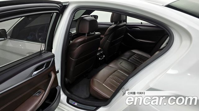 BMW 5-Series 520d M Sport Package Plus