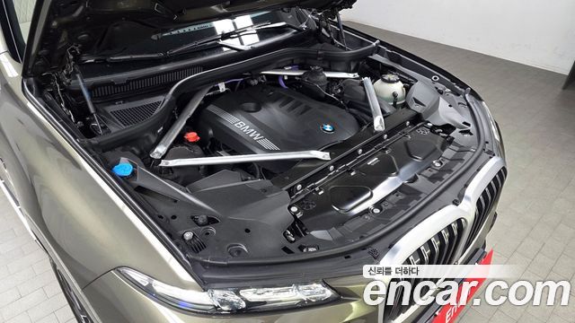 BMW X7 xDrive 40i M Sport 7STR
