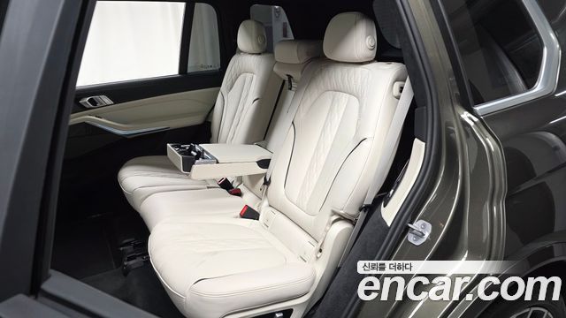 BMW X7 xDrive 40i M Sport 7STR