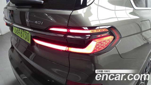 BMW X7 xDrive 40i M Sport 7STR