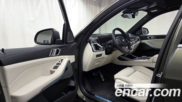 BMW X7 xDrive 40i M Sport 7STR