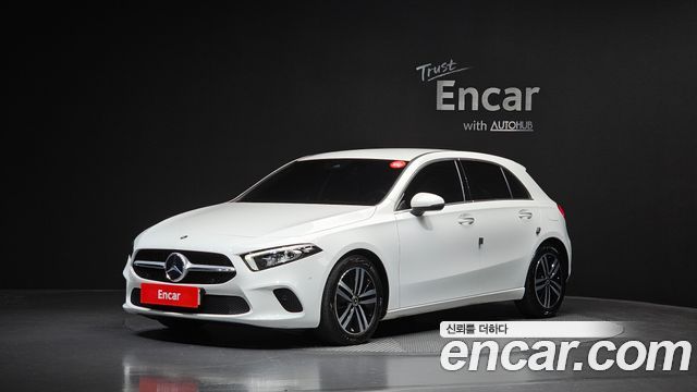 Mercedes-Benz A-Class A220 Hatchback