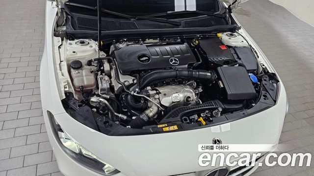 Mercedes-Benz A-Class A220 Hatchback