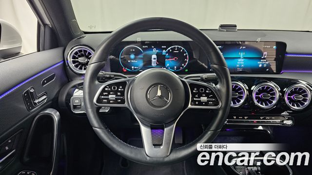 Mercedes-Benz A-Class A220 Hatchback