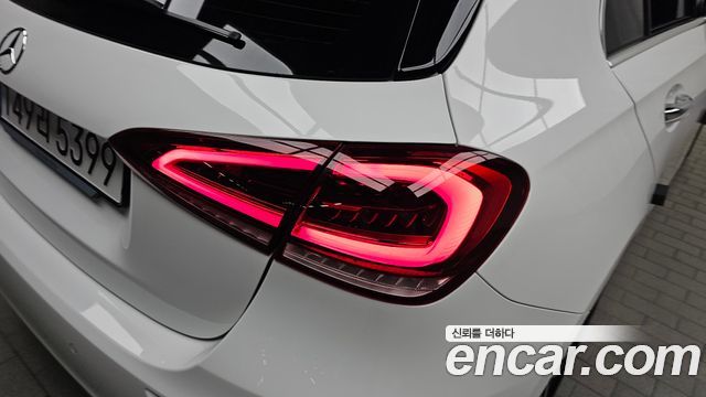 Mercedes-Benz A-Class A220 Hatchback