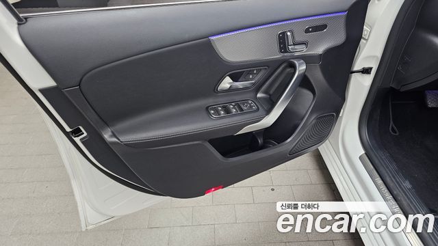 Mercedes-Benz A-Class A220 Hatchback