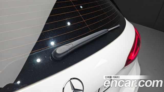 Mercedes-Benz A-Class A220 Hatchback