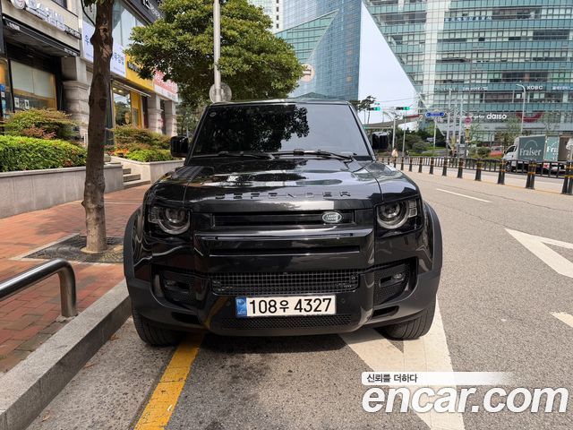 Land Rover Defender 110 D300 HSE