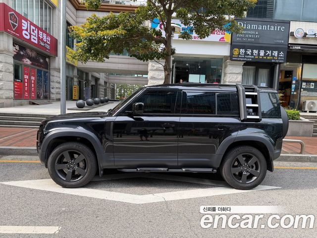 Land Rover Defender 110 D300 HSE