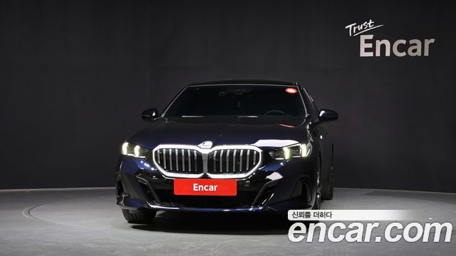 BMW 5-Series 530i xDrive M Sport