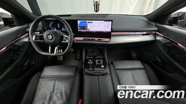 BMW 5-Series 530i xDrive M Sport