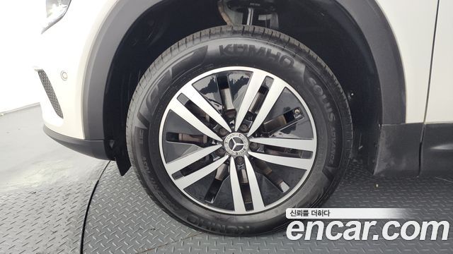Mercedes-Benz GLB-Class GLB200 d