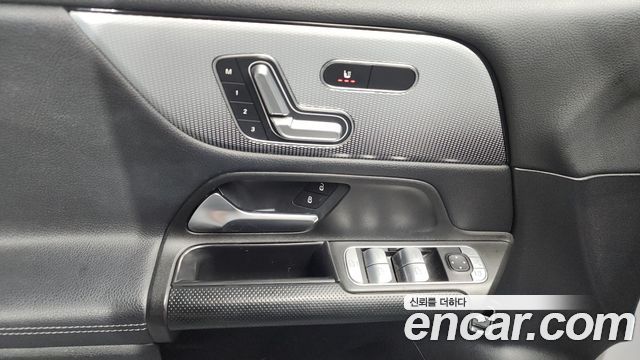 Mercedes-Benz GLB-Class GLB200 d