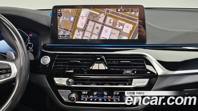 BMW 5-Series 530e M Sport