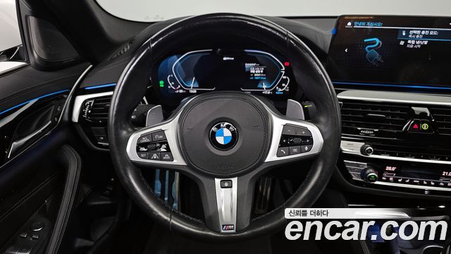 BMW 5-Series 530e M Sport