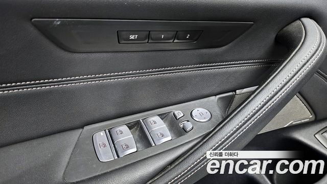 BMW 5-Series 530e M Sport