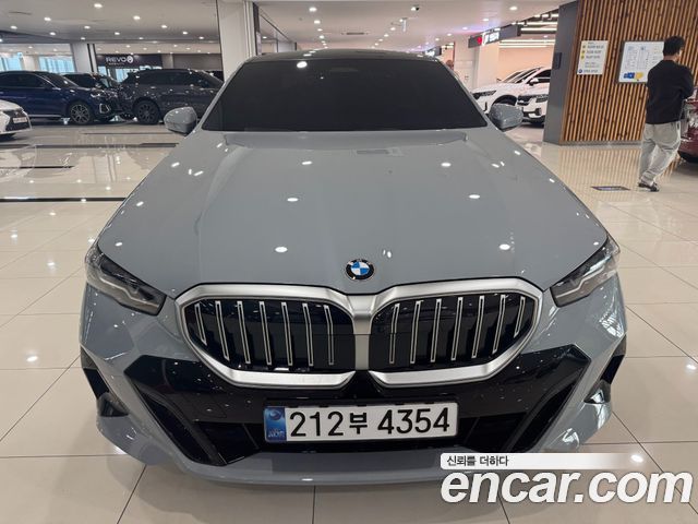 BMW 5-Series 523d xDrive M Sport