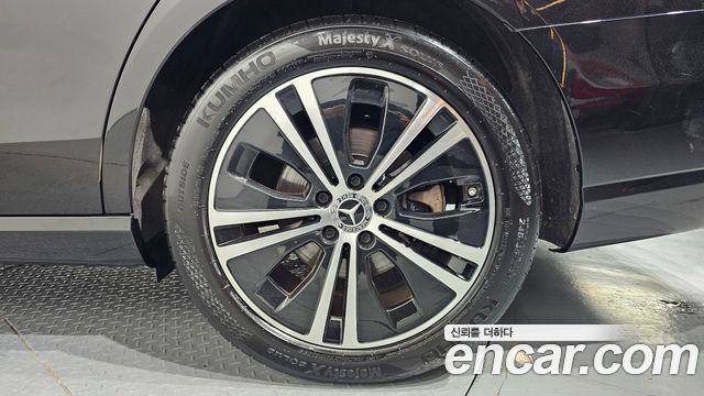 Mercedes-Benz E-Class E250 Avantgarde