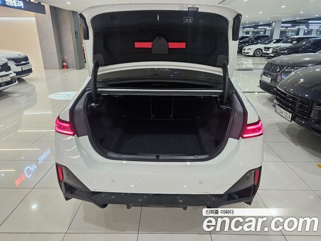 BMW 5-Series 530i xDrive M Sport Pro Special Edition