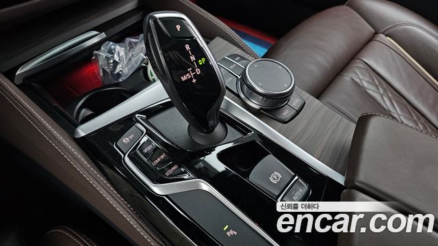 BMW 5-Series 520i M Sport