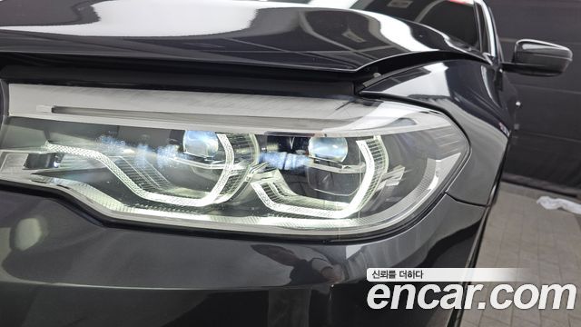 BMW 5-Series 520i M Sport