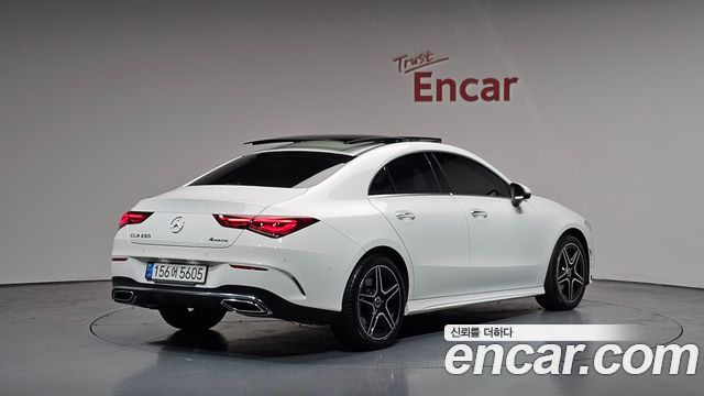 Mercedes-Benz CLA-Class CLA250 4MATIC