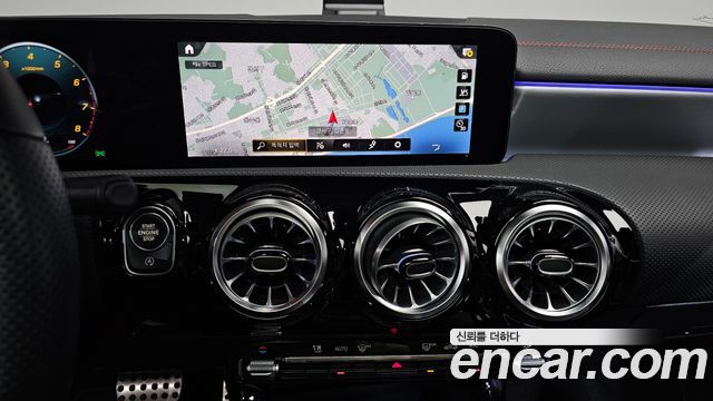 Mercedes-Benz CLA-Class CLA250 4MATIC