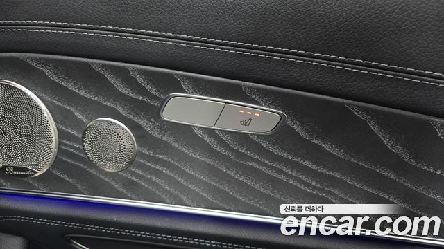 Mercedes-Benz E-Class E350 4MATIC AMG Line