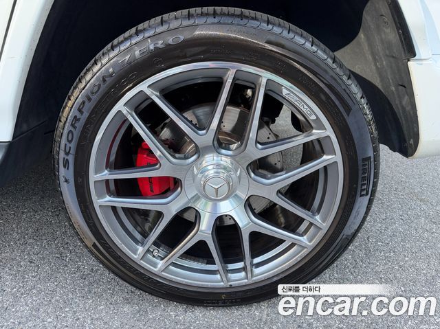 Mercedes-Benz G-Class AMG G63 Manufaktur