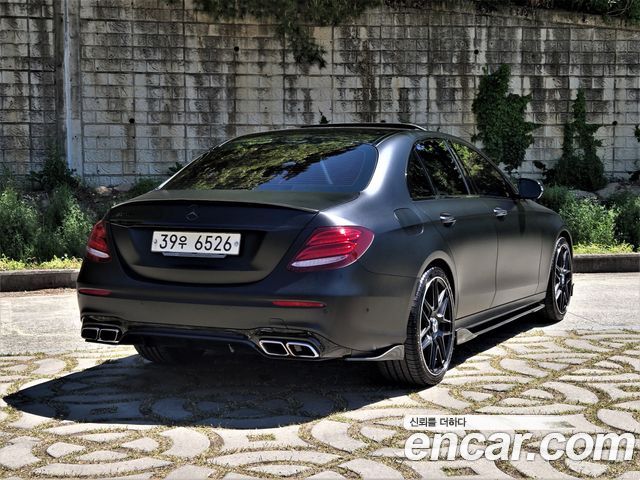Mercedes-Benz E-Class E300 AMG Line