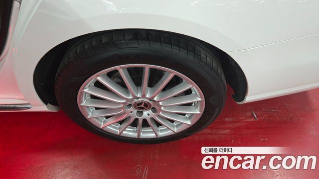 Mercedes-Benz E-Class E250 Exclusive