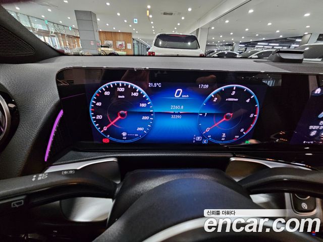Mercedes-Benz GLB-Class GLB200 d