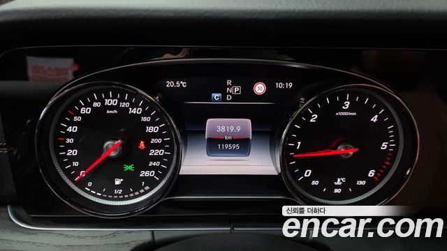 Mercedes-Benz E-Class E220d Coupe