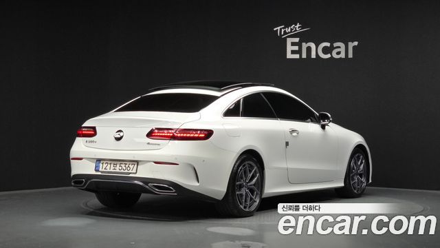 Mercedes-Benz E-Class E300d 4MATIC Coupe